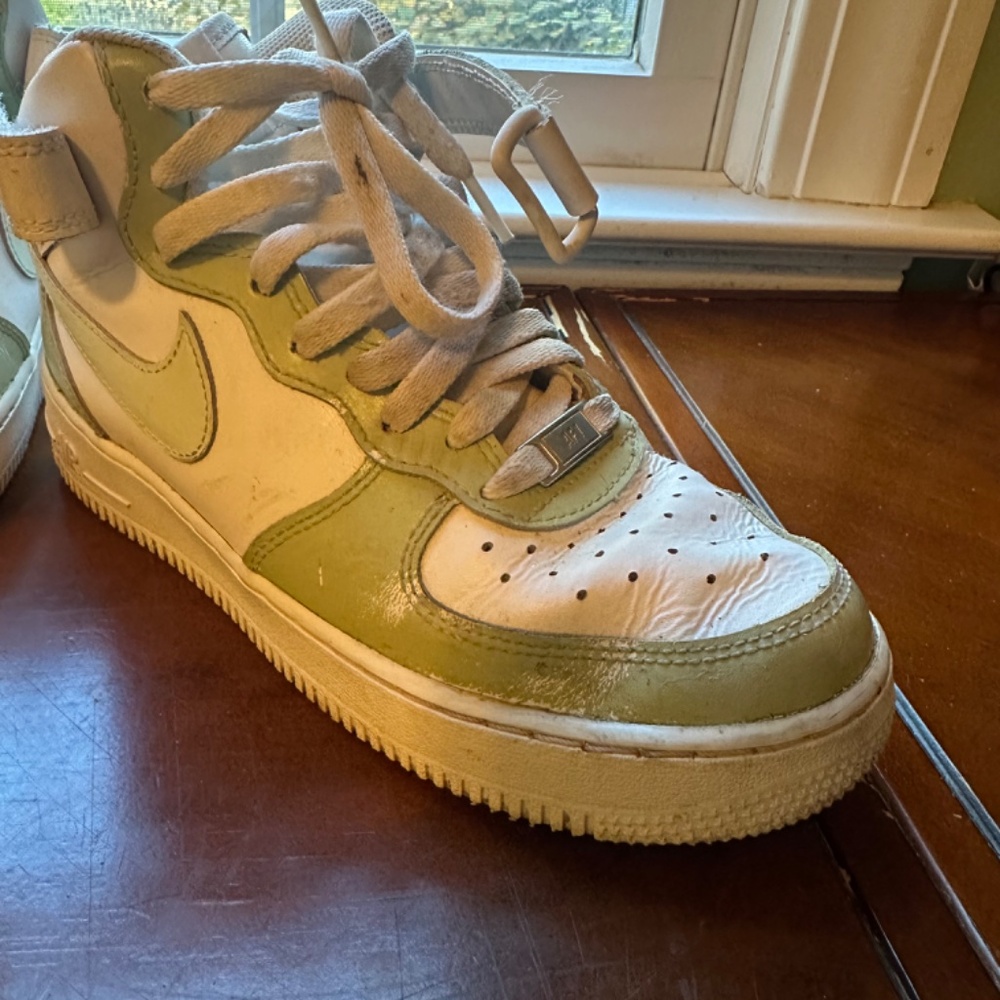 Custom-Made (Etsy) Nike Air Force 1 Sneakers Mid Sage Avocado Green Tea - Picture 8 of 12